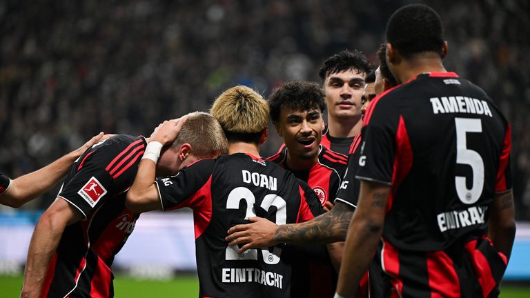 Ritsu Doan rettet die SGE mit einem traumhaften Solo.