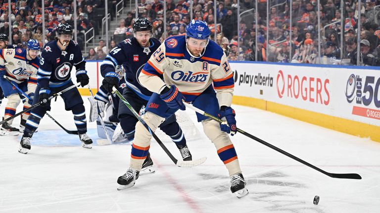 Leon Draisaitl und die Oilers kommen immer besser in Schwung.