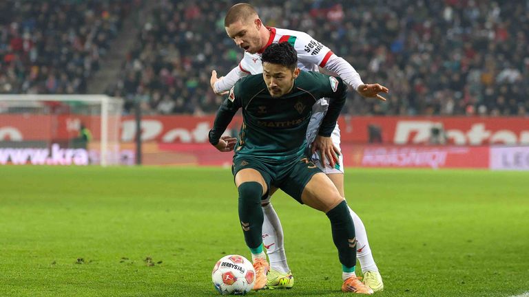 Zwischen dem FC Augsburg und Werder Bremen blieb es ein zähes Ringen, Tore fielen allerdings keine.