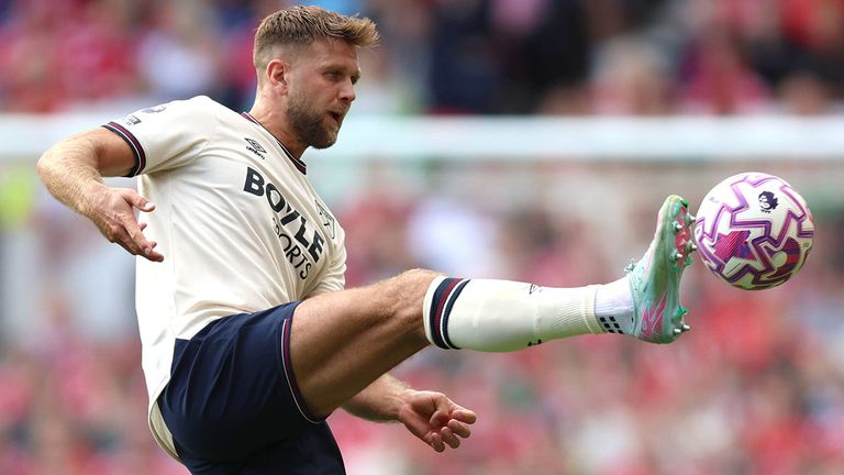 Wechselt Niclas Füllkrug zur AC Mailand?