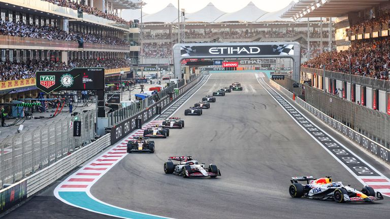 FORMEL 1: Das letzte sportliche Großereignis in 2026 ist der Große Preis von Abu Dhabi. Am 07. Dezember steigt dort auf dem Yas Marina Ci