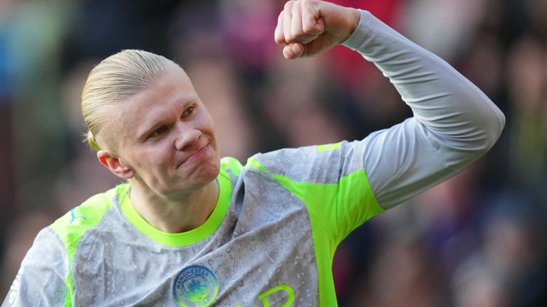 Erling Haaland gewinnt mit Manchester City bei Crystal Palace.