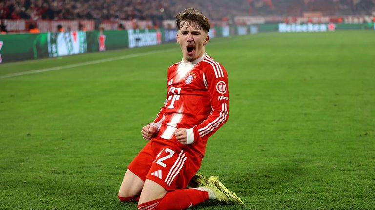 Lennart Karl trifft auch gegen Sporting. Am 21. Januar treffen die Bayern auf Union Saint-Gilloise.