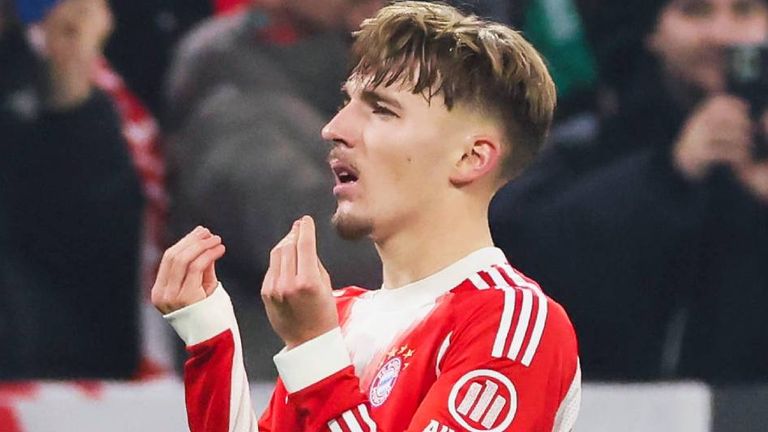 Lennart Karl zeigte gegen Sporting zum wiederholten Mal eine beeindruckende Leistung. 