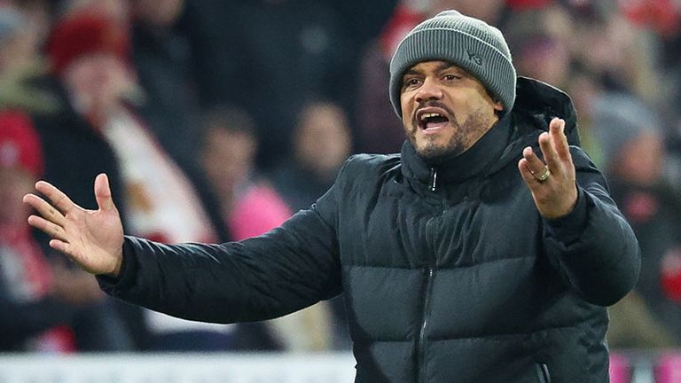 Bayern-Trainer Vincent Kompany war nicht gänzlich zufrieden mit dem Auftritt seiner Mannschaft.