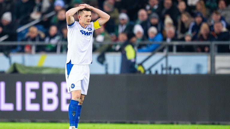Marvin Wanitzek und der KSC verlieren in letzter Minute gegen Kaiserslautern. Im Topspiel trifft Karlsruhe am Samstag auf Darmstadt. 