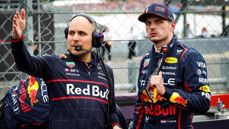 Gianpiero Lambiase mit Max Verstappen vor dem Großen Preis von Ungarn.