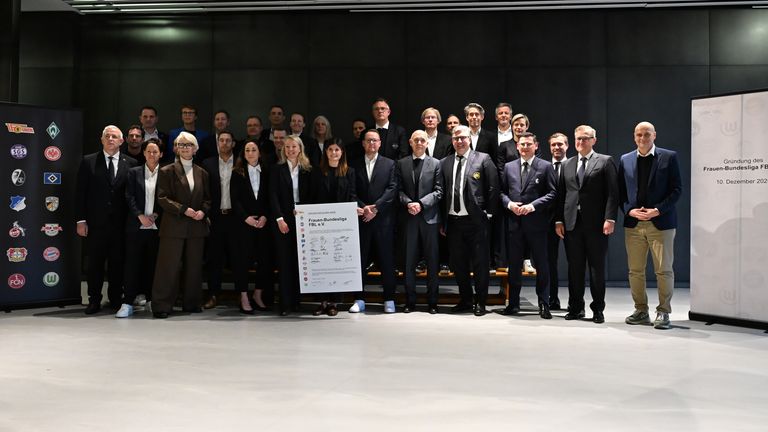 Die Fußball-Bundesliga der Frauen hat einen Ligaverband gegründet.
