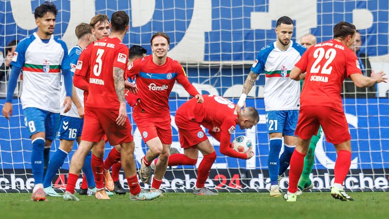 Magdeburg und Kiel trennen sich Remis.