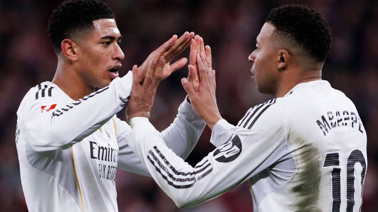 Real Madrid bleibt nach dem 3:0-Sieg in Bilbao an Tabellenführer Barcelona dran. 