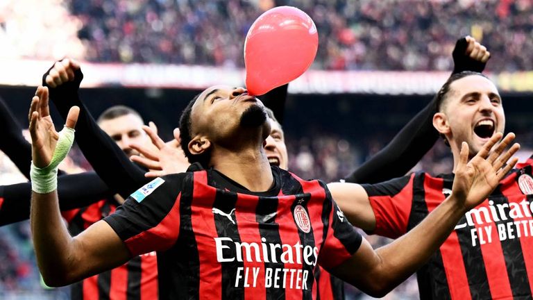 Christopher Nkunku feiert seinen Treffer gegen Verona. 