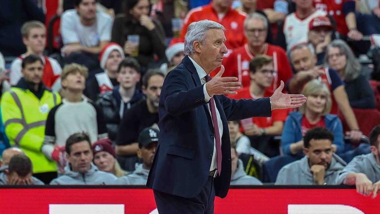 Hatte sich sein erstes Spiel als Trainer von Bayern München anders vorgestellt: Svetislav Pesic.