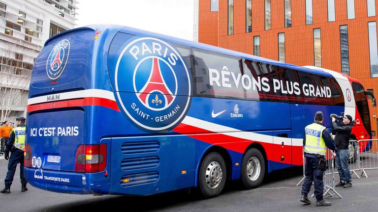 Der PSG-Bus wurde in der Nacht nach dem Cl-Spiel in Bilbao Zielscheibe einer fiesen Attacke.
