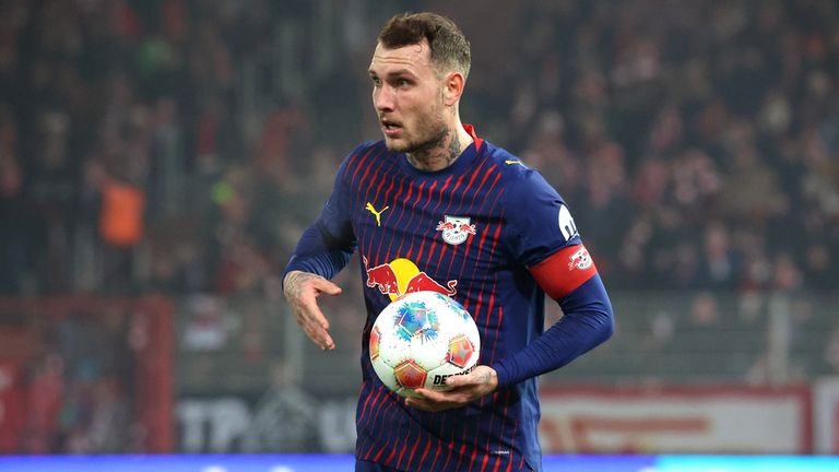 Der Vertrag von David Raum läuft noch bis 2027.