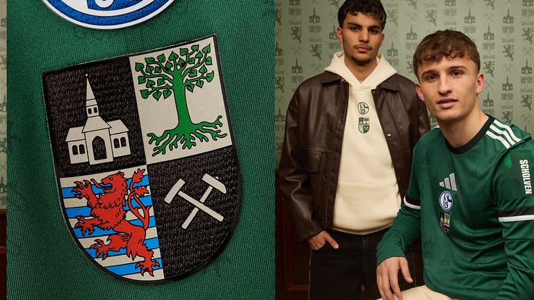 Der FC Schalke 04 ehrt seine Stadt Gelsenkirchen mit einem Sondertrikot. (Quelle: FC Schalke 04)