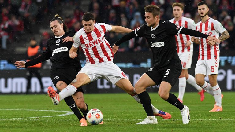 Der 1. FC Köln und der FC St. Pauli trennen sich unentschieden.