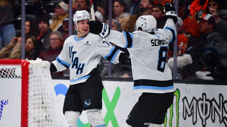 JJ Peterka feiert mit Utah den nächsten Sieg in der NHL.