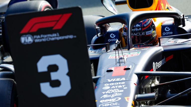 Aus Eins mach 33? Max Verstappen braucht eine neue Startnummer.