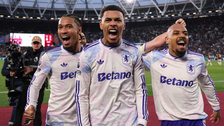 Aston Villa bejubelt den Treffer von Morgan Rogers (Mitte). Im Match of the Week geht es am Sonntag gegen Manchester United.