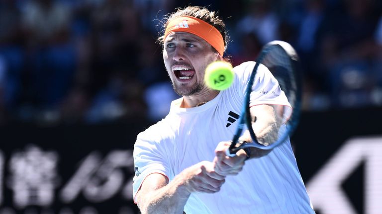 Alexander Zverev zieht bei den Australian Open nach dem Sieg gegen Gabriel Diallo in die 2. Runde ein.