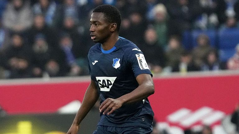 TSG HOFFENHEIM: Auch Bazoumana Toure fehlt wegen dem Afrika-Cup. Der schnelle Flügelspieler verpasst somit Hoffenheims Auftakt in Bremen.