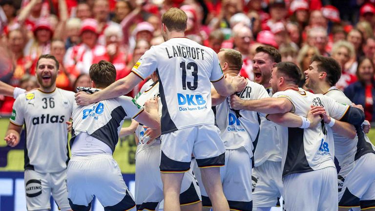 Das DHB-Team trifft im EM-Halbfinale auf Kroatien.