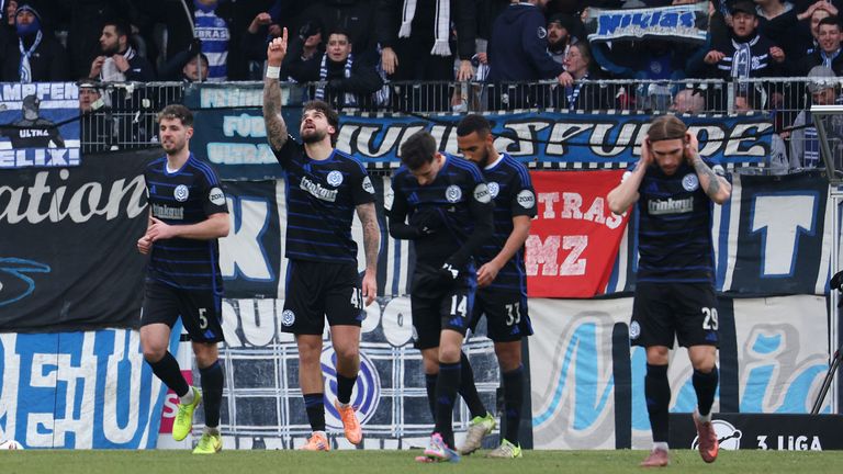 MSV Duisburg gewinnt deutlich beim VfB II.