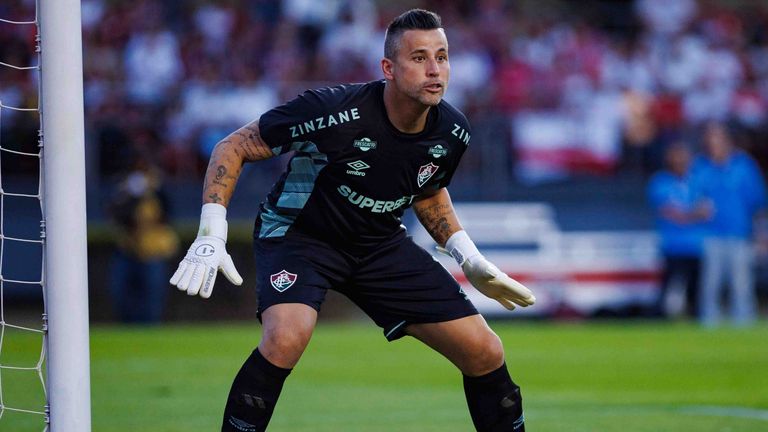 Torhüter Fabio bleibt mit 45 Jahren zwei weitere Jahre bei Fluminense.