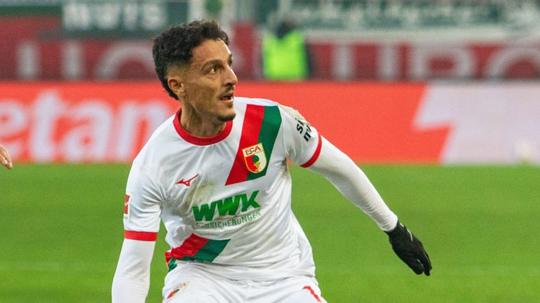 FC AUGSBURG: Auch Dimitrios GIannoulis wird dem FCA fehlen. Der Grieche holte sich im Spiel gegen Bremen seine fünfte gelbe Karte.