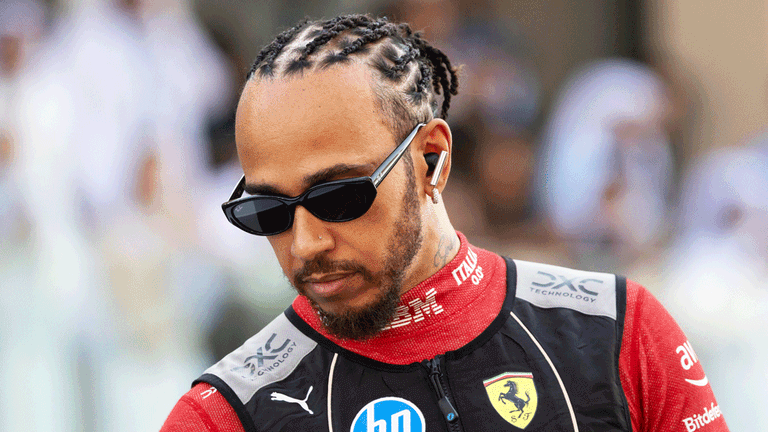 Lewis Hamilton fährt seit 2025 für Ferrari in der Formel 1.