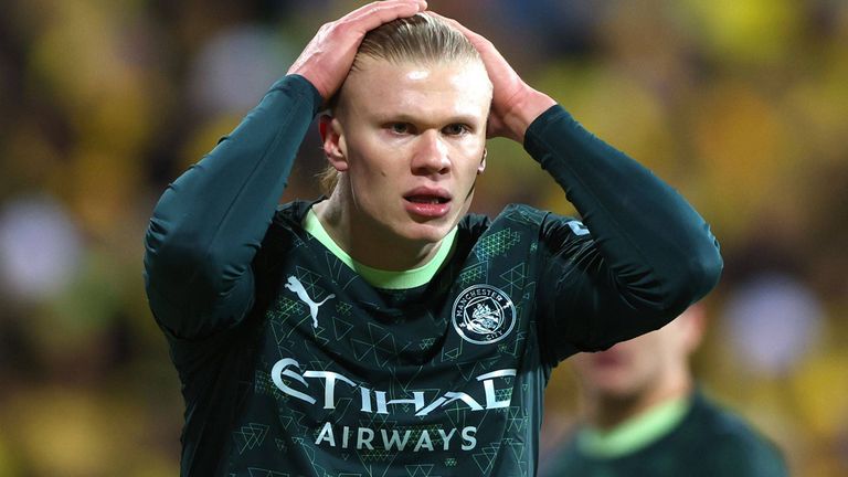Kann es nicht glauben: Erling Haaland verliert mit Manchester City gegen Bodö/Glimt.