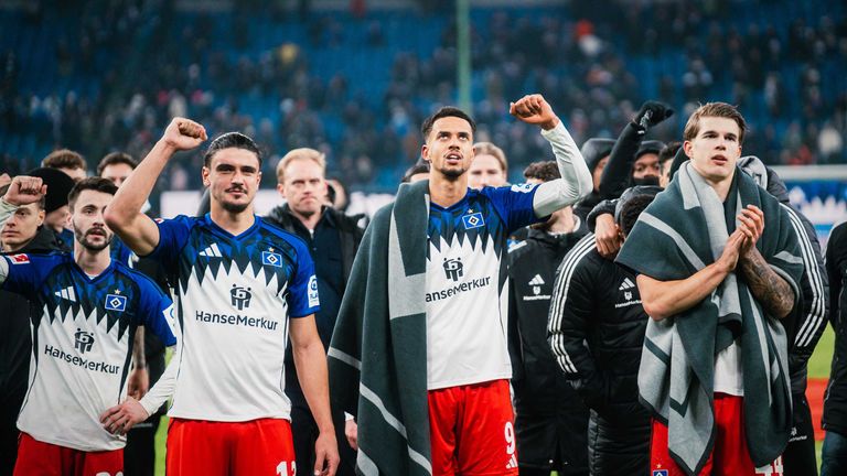 Am Freitag kommt es zum Hamburger Derby. Kann de HSV im Derby wichtige Punkte im Kampf gegen den Abstieg holen? 