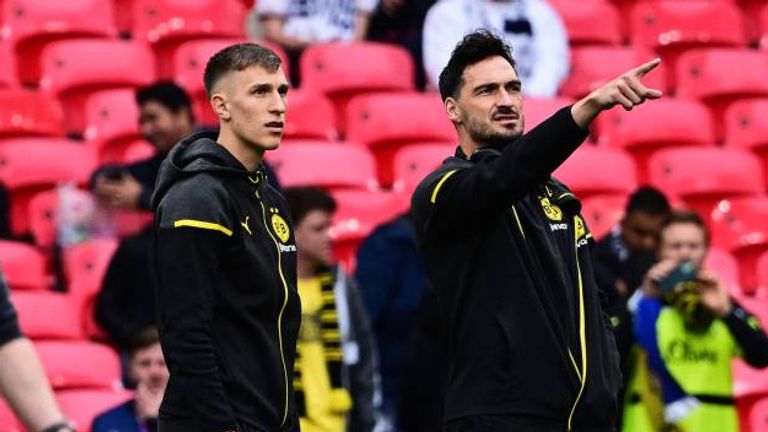 Mats Hummels kennt Nico Schlotterbeck bestens. 