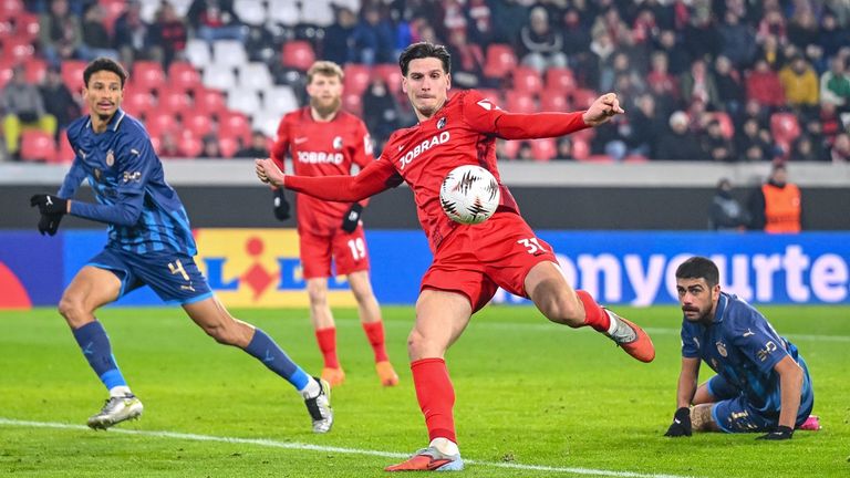 Igor Matanociv schießt den SC Freiburg gegen Macabi Tel Aviv zum Sieg. Am Donnerstag geht es gegen Lille OSC.