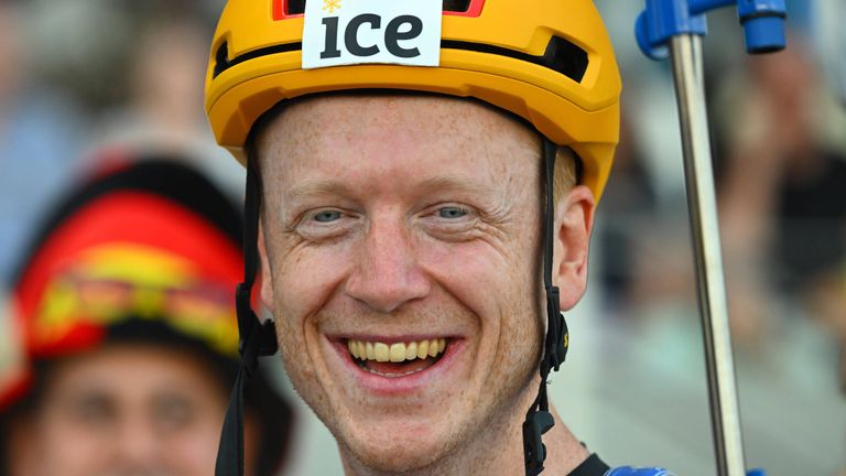 Johannes Thingnes Bö würde gerne mit Thomas Müller und Mats Biathlon ausüben.