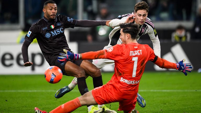 Die SSC Neapel verliert deutlich gegen Juventus Turin und verliert immer mehr den Anschluss an Tabellenführer Inter.