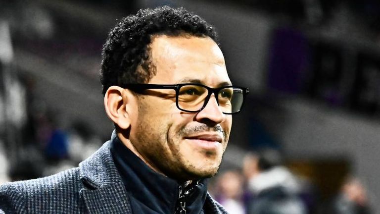 Liam Rosenior steht künftig an der Seitenlinie beim FC Chelsea. 