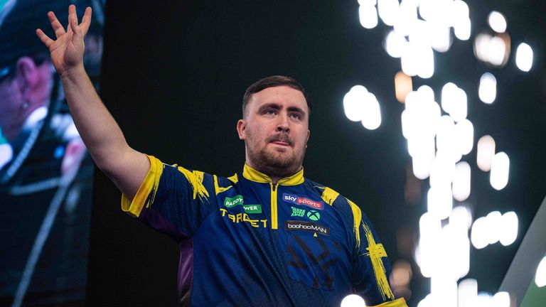 Luke Littler steht im Finale der Darts-WM 2026.