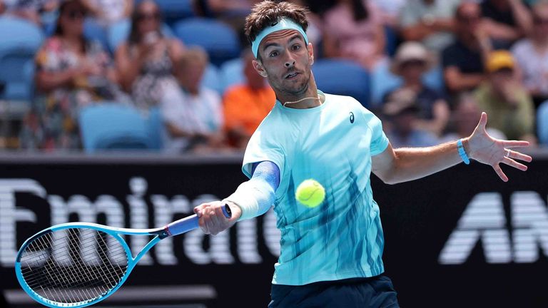 Lorenzo Musetti ist in die zweite Runde der Australian Open eingezogen.