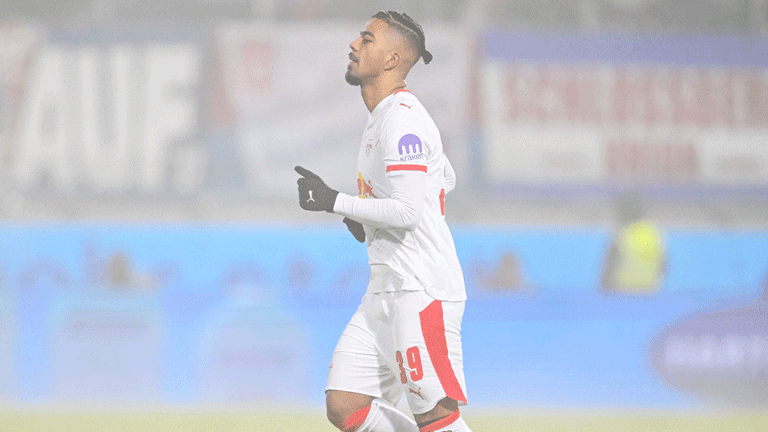 Benjamin Henrichs gibt nach mehr als einjähriger Verletzungspause  sein Comeback.