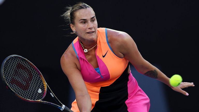 Aryna Sabalenka nimmt ihre Auftakthürde bei den Australian Open.
