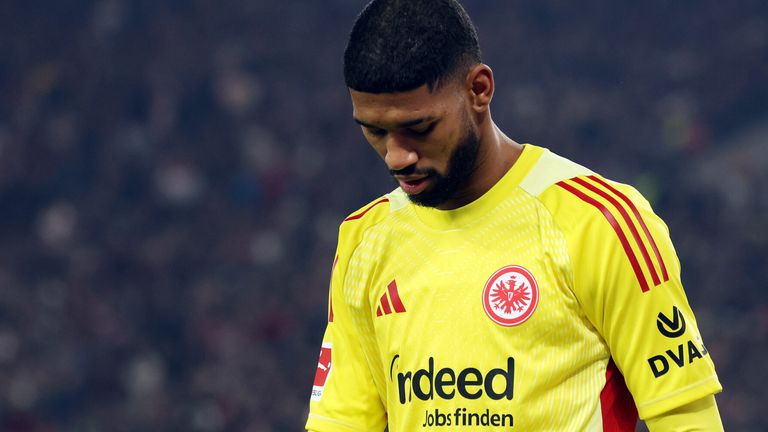 Die Frankfurter sind nach der Niederlage in Stuttgart frustriert.