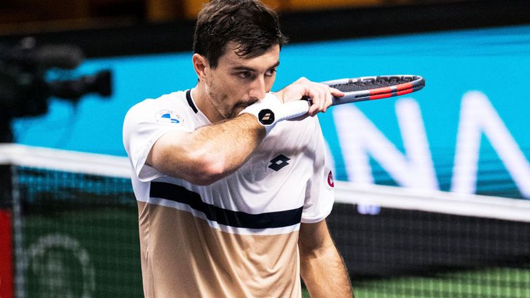 Sebastian Ofner jubelt zu früh und vergisst, dass es einen Super Tiebreak gibt. 