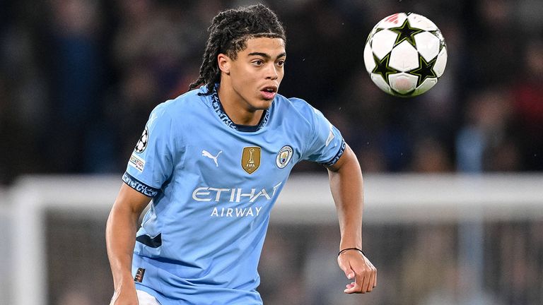 Jahmai Simpson-Pusey kam für Manchester City auch schon in der Champions League zum Einsatz.