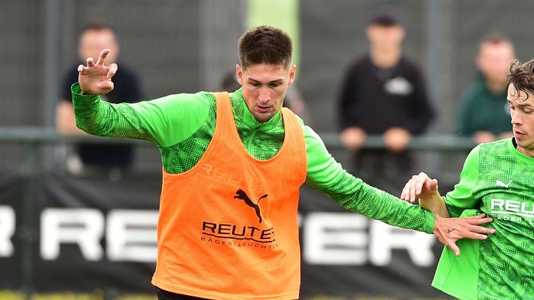 Borussia Mönchengladbach leiht Tomas Cvancara bis Ende der Saison zu Celtic Glasgow aus.