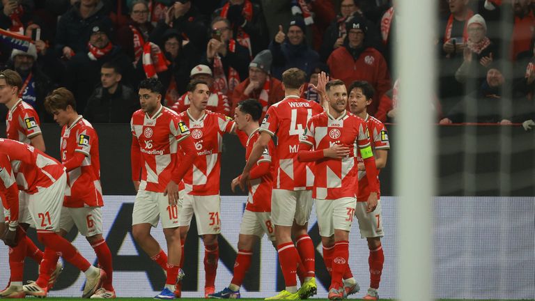 Mainz 05 steht nach dem 2:0 Sieg gegen Samsunspor im Achtelfinale der UEFA Conference League und träumt vom Finale in Leipzig.