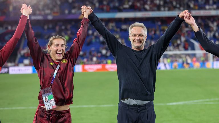 Christian Wück bleibt Bundestrainer der Frauen-Nationalmannschaft.