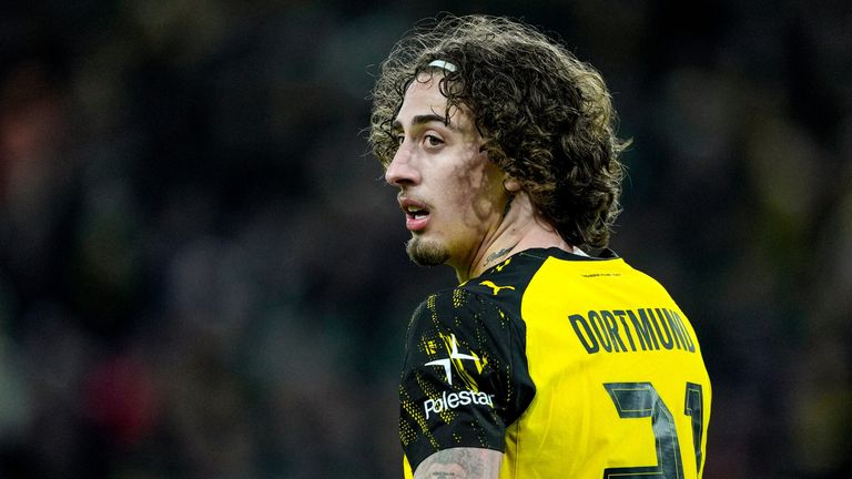 Fabio Silva got a long-awaited Bundesliga start in front of the Borussia Dortmund fans against Werder Bremen
