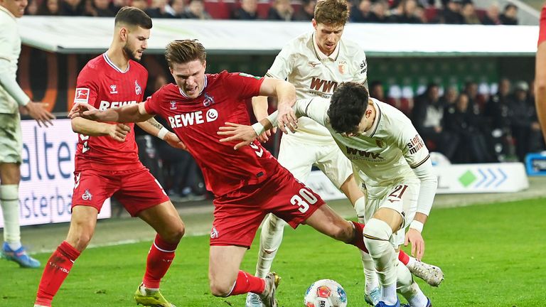 Der FC Augsburg ringt in der Bundesliga Köln nieder.