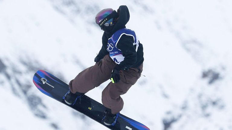 Annika Morgan hat bei Olympia die einzige deutsche Medaille beim Snowboarden knapp verpasst.